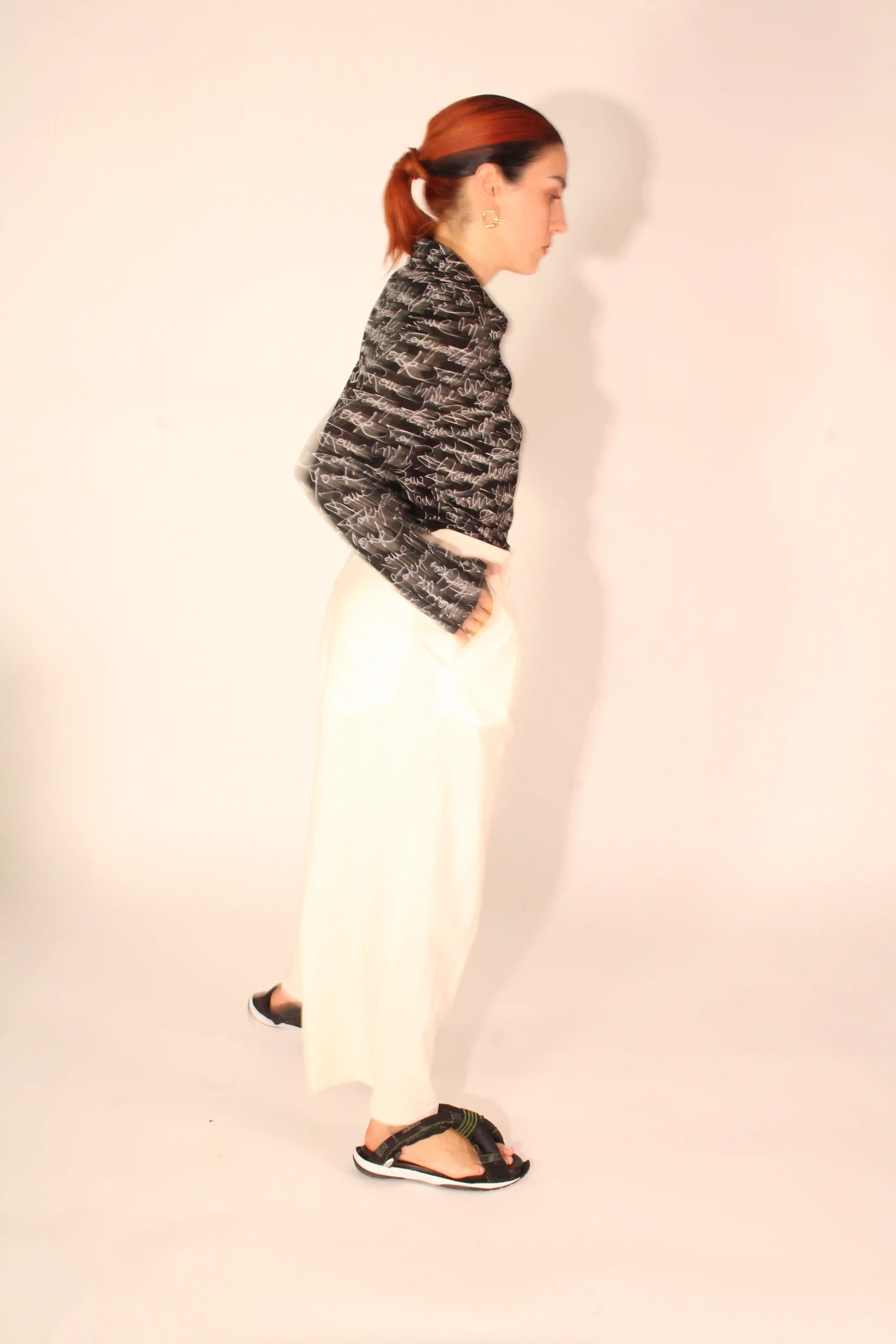 Re_ catalog image: sandal 37
