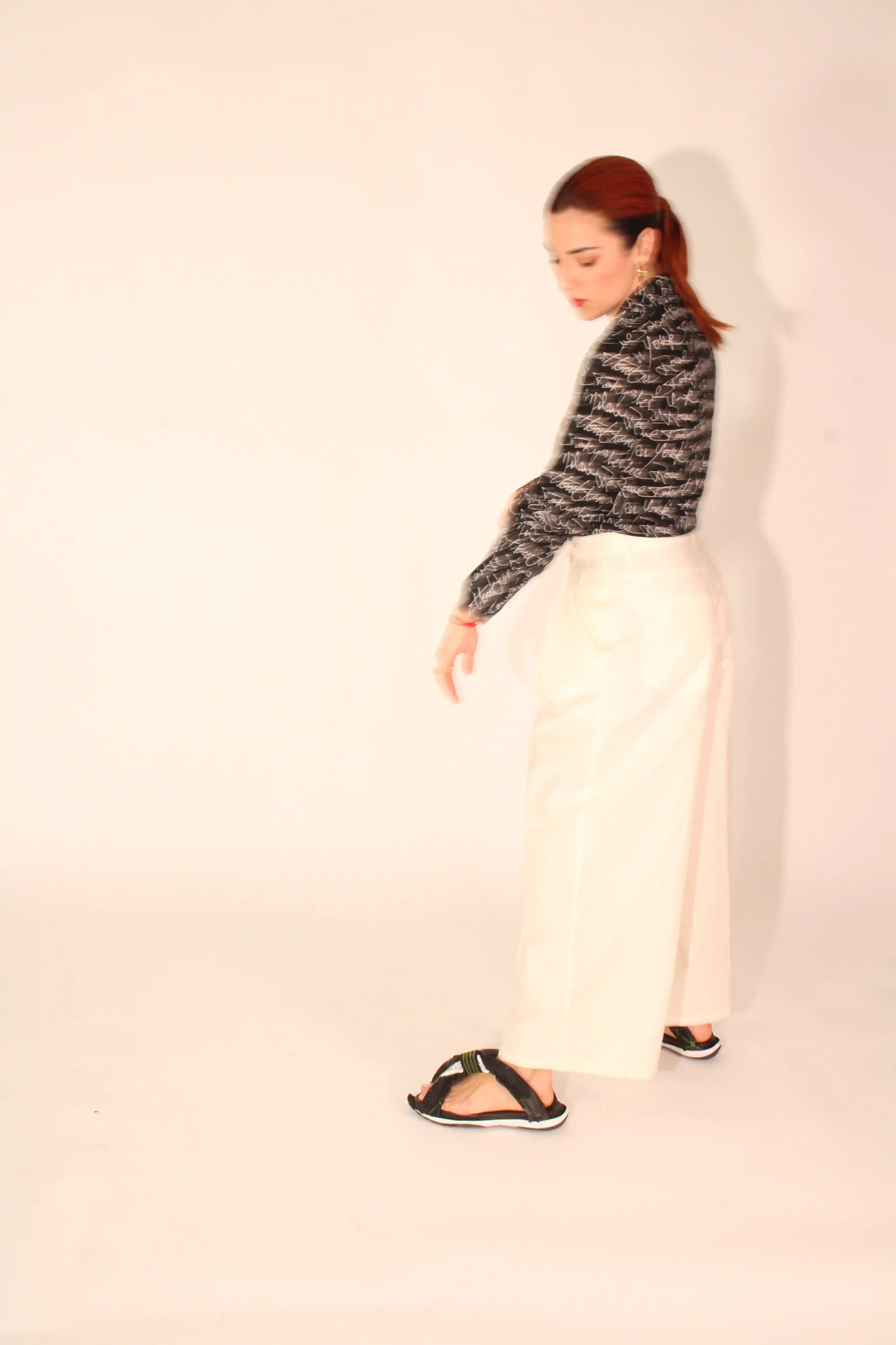 Re_ catalog image: sandal 73