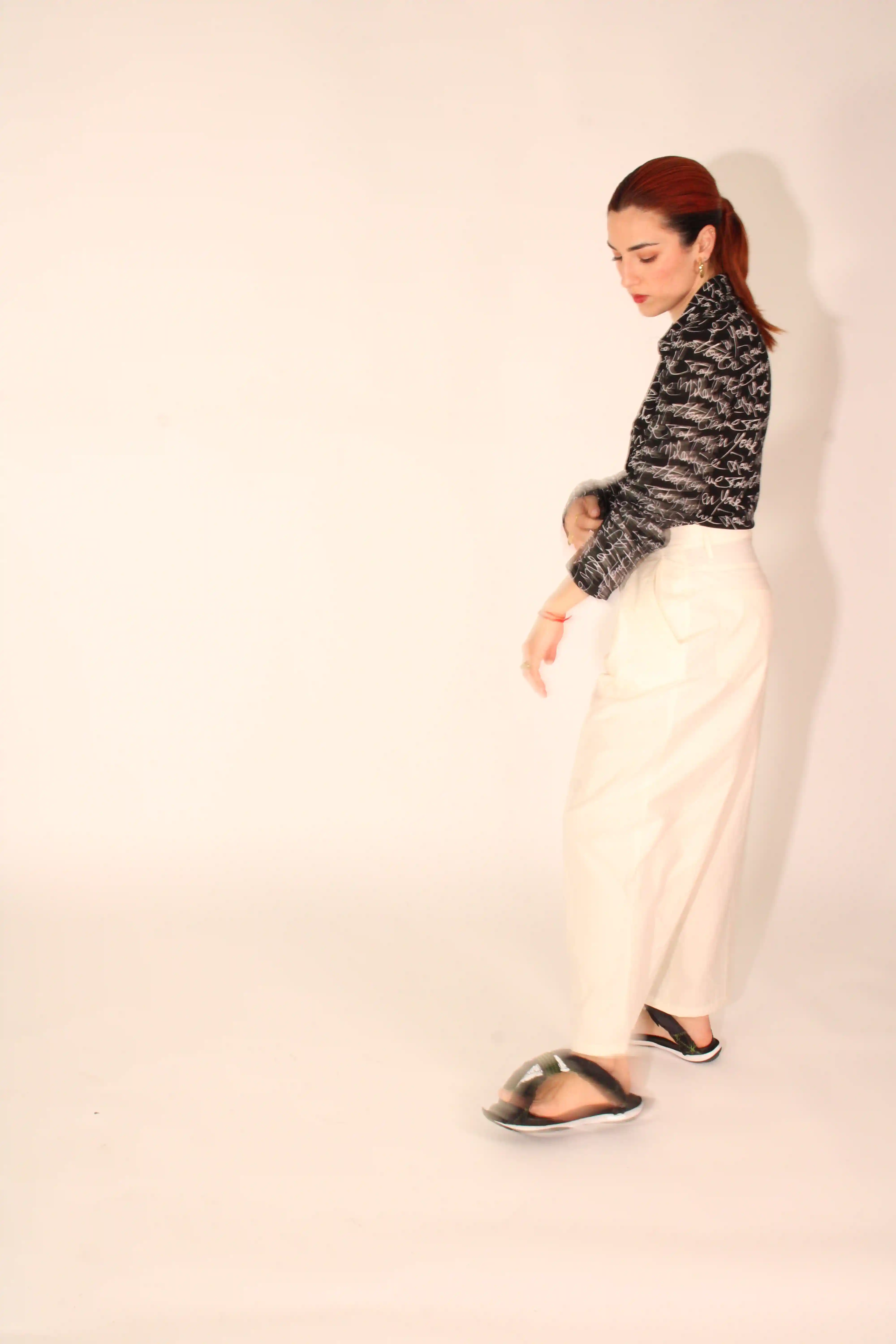 Re_ catalog image: sandal 16